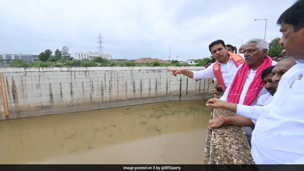 केटीआर के कन्नेपल्ली दौरे के बाद कालेश्वरम पर राजनीतिक विवाद तेज हो गया है