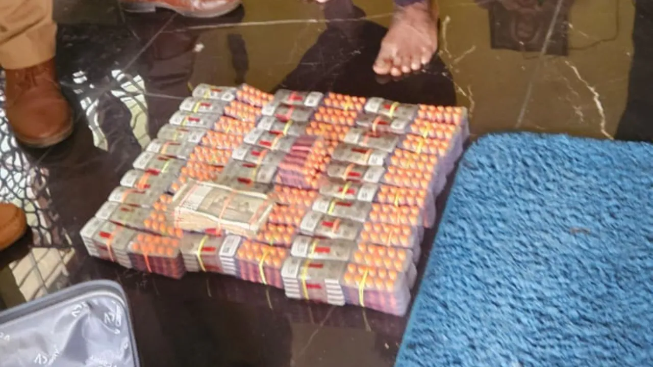 केरल में 30 लाख रुपये मूल्य की 6,400 प्रिस्क्रिप्शन गोलियों के साथ एक व्यक्ति गिरफ्तार