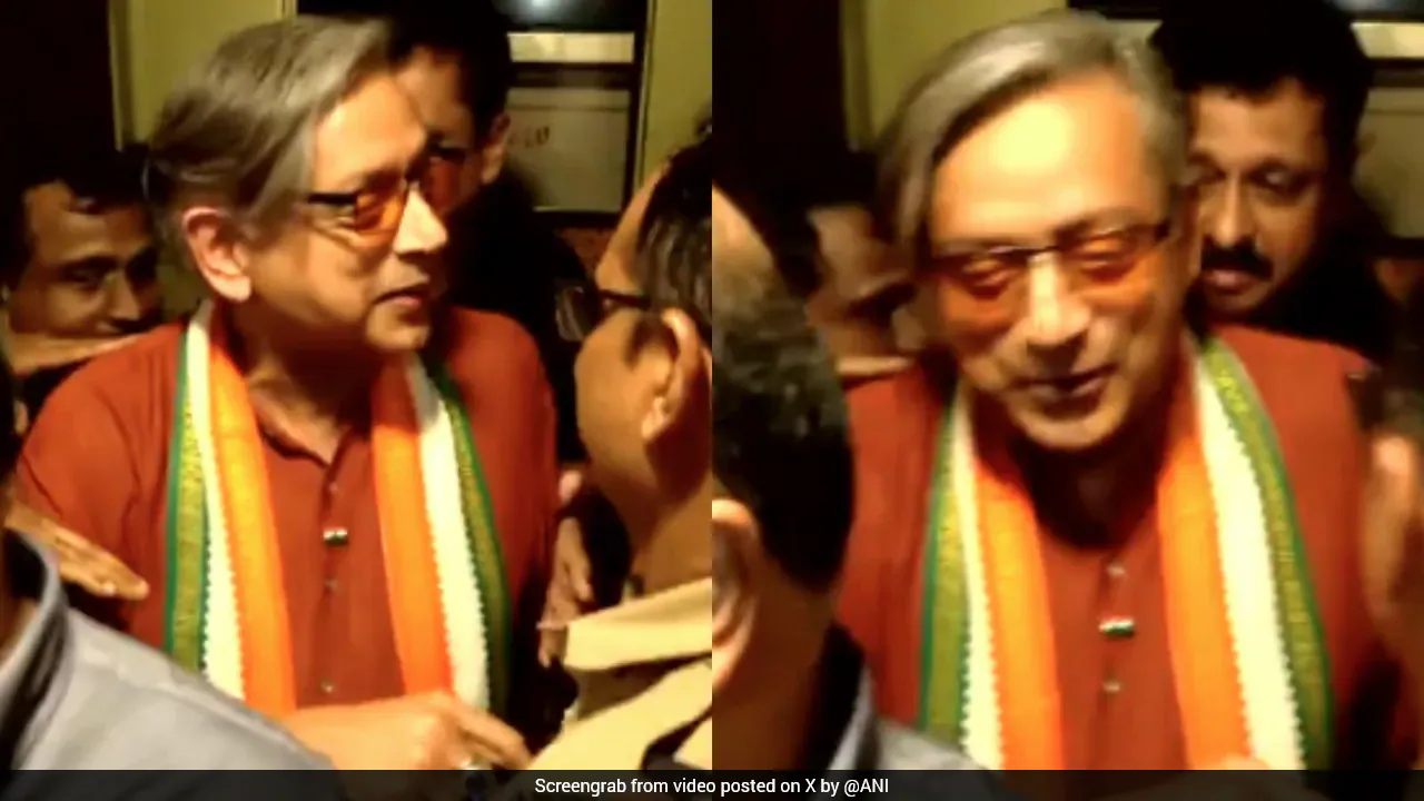 केरल के होटल की लिफ्ट में फंसे कांग्रेस नेता शशि थरूर, बचाए जाने के बाद मुस्कुराए वीडियो