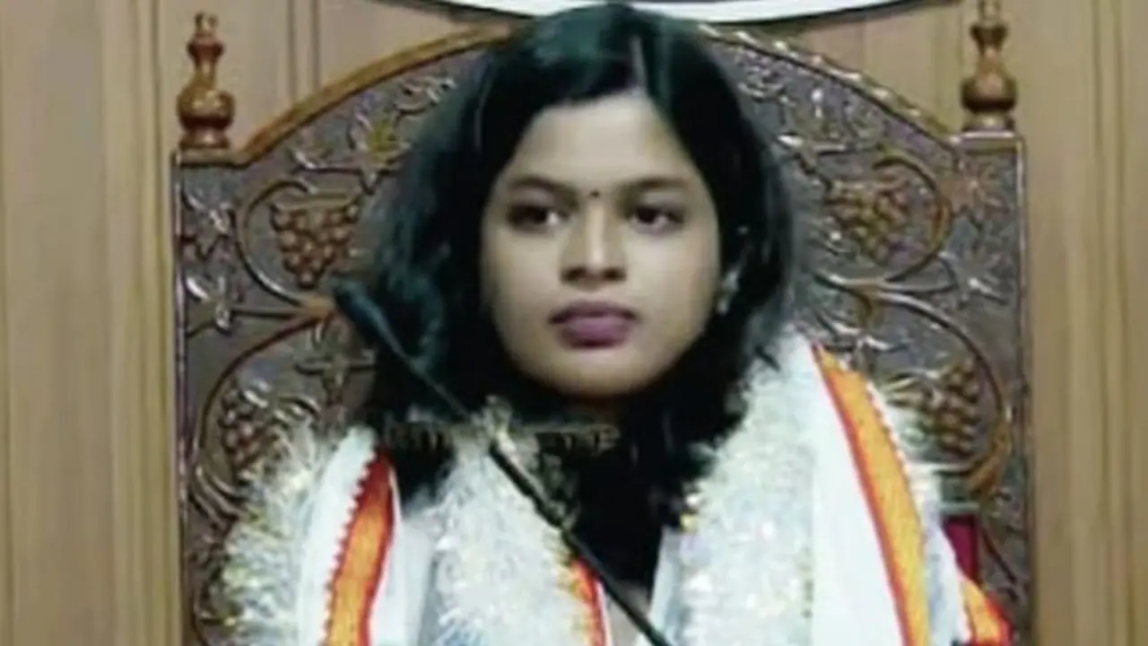 यूडीएफ को झटका, सबसे युवा नगरपालिका अध्यक्ष दीया बीनू अविश्वास प्रस्ताव हार गईं 2 यूडीएफ को झटका, सबसे युवा नगरपालिका अध्यक्ष दीया बीनू अविश्वास प्रस्ताव हार गईं