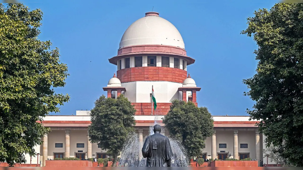 "मनोरंजन चैनल नहीं": शीर्ष अदालत ने कार्यवाही को सोशल मीडिया पर पोस्ट करने पर रोक लगा दी 1 "मनोरंजन चैनल नहीं": शीर्ष अदालत ने कार्यवाही को सोशल मीडिया पर पोस्ट करने पर रोक लगा दी