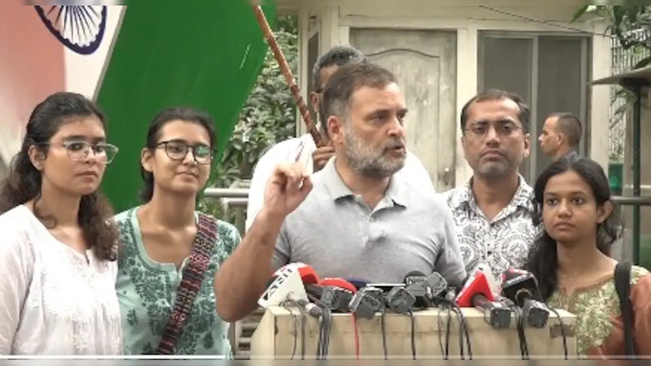 सीजेपी विरोध जंतर मंतर धर्मेंद्र प्रधान: छात्र उनके पक्ष में, राहुल गांधी ने पीएम मोदी से कहा 'कार्रवाई चाहिए, वीडियो नहीं'