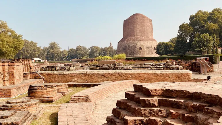 सारनाथ को यूनेस्को की विश्व धरोहर सूची में जोड़ा गया, यह भारत का 45वां स्थल है