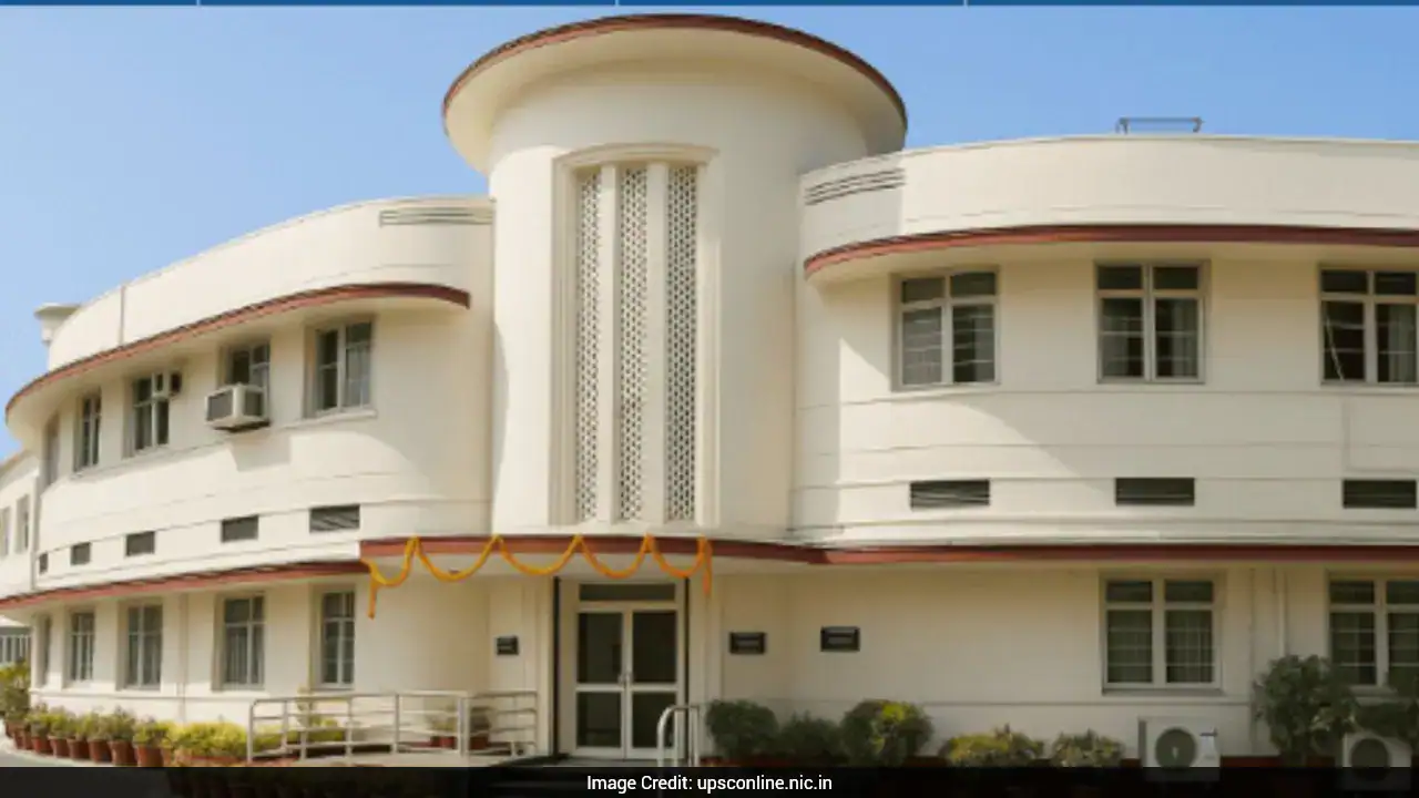 यूपीएससी प्रिंसिपल और वाइस प्रिंसिपल भर्ती 2026: 828 पदों के लिए 14 अगस्त तक आवेदन करें, यहां आवेदन लिंक दें