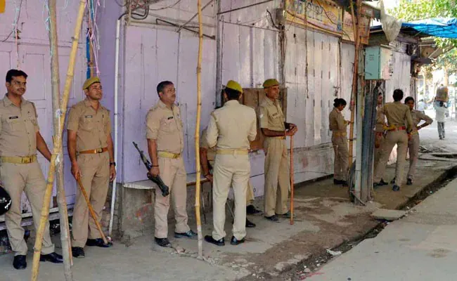रीवा में कांग्रेस अनुसूचित जनजाति मोर्चा के अध्यक्ष अमित कोल की हत्या, मध्य प्रदेश सरकार जांच कर रही है 1 रीवा में कांग्रेस अनुसूचित जनजाति मोर्चा के अध्यक्ष अमित कोल की हत्या, मध्य प्रदेश सरकार जांच कर रही है