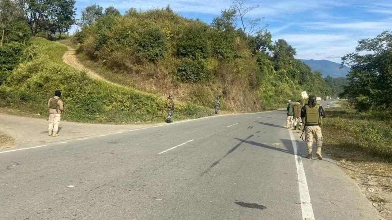 मणिपुर ऑपरेशन में नागा ग्राम रक्षक की हत्या, 2 सुरक्षाकर्मी घायल