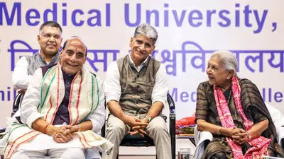 यूपी के राज्यपाल के निर्देश के बाद केजीएमयू लखनऊ ने हॉस्टल में नॉन-वेज आइटम तैयार करने पर प्रतिबंध लगा दिया, ऑर्डर देने की अनुमति दी गई 2 ANI 20260713174 0 1784037499130 1784037528726 aa880465 aab2 4ce5 a33e 244f9472fb3b