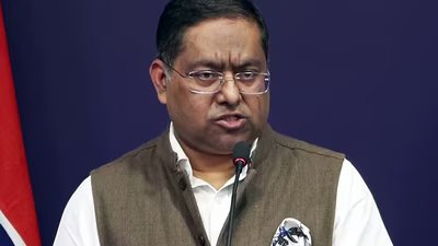 'सरासर लापरवाही': जापान के पूर्व मंत्री ने बुलेट ट्रेन परियोजना में देरी के लिए भारत की आलोचना की, विदेश मंत्रालय ने पलटवार किया 5 ANI 20260714208 0 1784292428781 1784292435551 fb6cf2c2 6b3c 4ec6 a891 2e8b4a980ee8