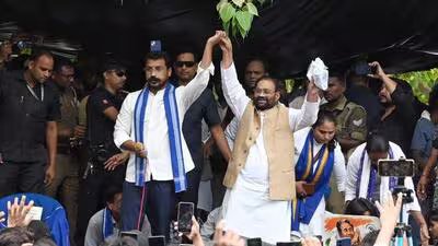 विरोध से जयकार तक: लखनऊ के इको गार्डन में कैसे बदला माहौल? 2 Azad Samaj Party national president Chandra Shekha 1785007264127