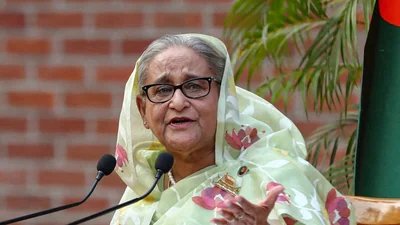 ‘शेख हसीना को आत्मसमर्पण करने से पहले गिरफ्तार कर लिया जाएगा’: अपदस्थ पीएम की वापसी पर बांग्लादेश के मंत्री