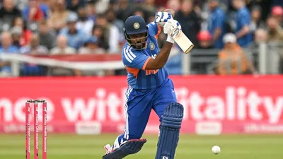 CRICKET T20 ENG IND 24 1783405015898 1783405027095 45a09944 82a2 438f b173 8a3e4f911308