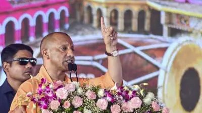 पिछली सरकारों ने अब तक यूपी का चीनी उद्योग बंद कर दिया होता: योगी आदित्यनाथ 4 Chief minister Yogi Adityanath in Amroha on Saturd 1784399220458