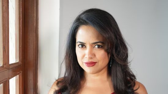 समीरा रेड्डी ने सोहेल खान के साथ पहली फिल्म में रंग पूर्वाग्रह को याद किया: ‘मुझे दो से तीन शेड हल्का बनाया गया था’
