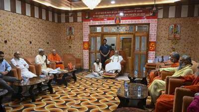 राम मंदिर ट्रस्ट को सीईओ पद के लिए 5,200 आवेदन मिले, चयन एक महीने के लिए टाला गया 1 Shri Ram Janmabhoomi Teerth Kshetra Trust chairman 1784749703435