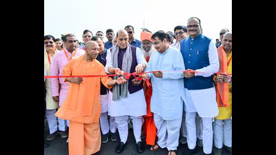 Union Road Transport and Highways Minister Nitin G 1783969462843
