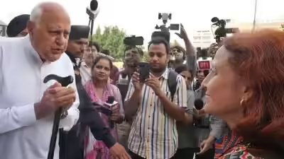 फारूक अब्दुल्ला ने वांगचुक की पत्नी से की मुलाकात, उनके अच्छे स्वास्थ्य की कामना की | भारत समाचार