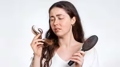 बाल उगाने के लिए तीसरी कोशिका: जापानी वैज्ञानिकों ने एक ‘तीसरी कोशिका’ की खोज की है जो बालों को प्राकृतिक रूप से दोबारा उगाने में मदद करती है; नया अध्ययन बालों के झड़ने के लिए एक प्रभावी समाधान का वादा करता है
