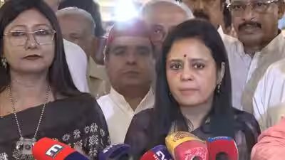टीएमसी विद्रोहियों की भागीदारी पर विपक्ष ने सर्वदलीय बैठक का बहिष्कार किया | भारत समाचार 3 opposition staged walkout