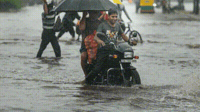 rain delhi 1783585524000 1783585532969 d765b94c c3f4 48de afc6 18d54529c22b
