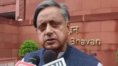 ‘लोकतंत्र की मौत’: जंतर-मंतर पर छात्रों के विरोध प्रदर्शन से निपटने को लेकर शशि थरूर ने केंद्र की आलोचना की | भारत समाचार