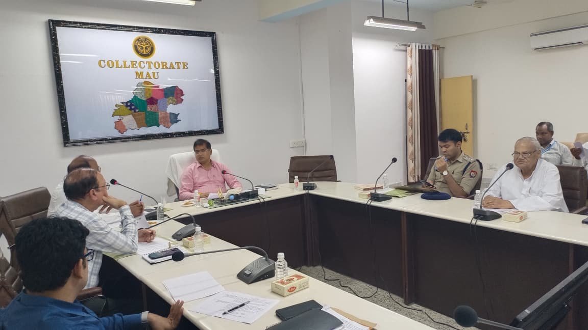 फाइल दबाकर बैठे तो होगी कार्रवाई, उद्यमियों की समस्याएं तुरंत निपटाने के निर्देश 1 WhatsApp Image 2026 09 01 at 1.42.31 PM